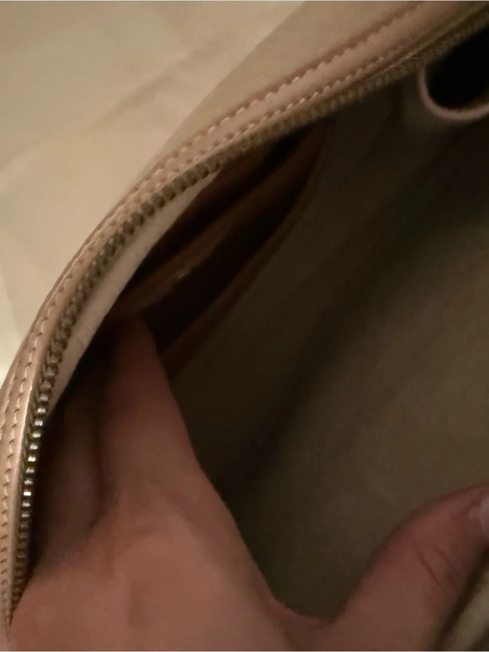 Classic Pebbled Leather Crossbody Bag - Cream BONE CAMERA RARE